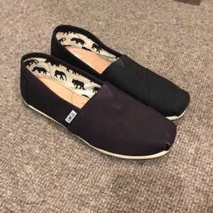 Black Toms